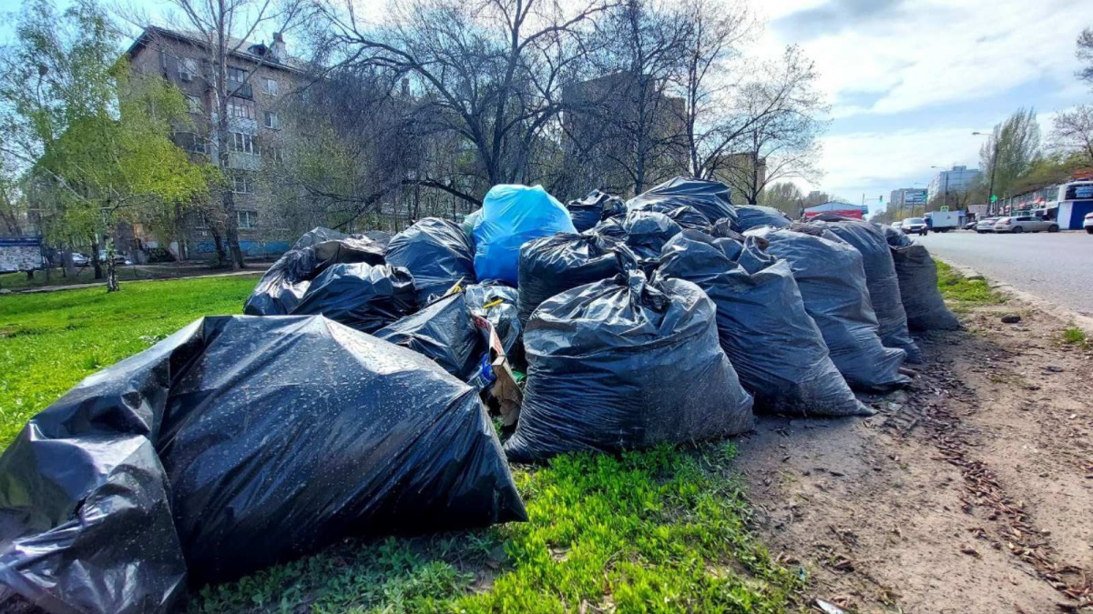 Вывоз и утилизация мусора после субботника в Пензе в октябре