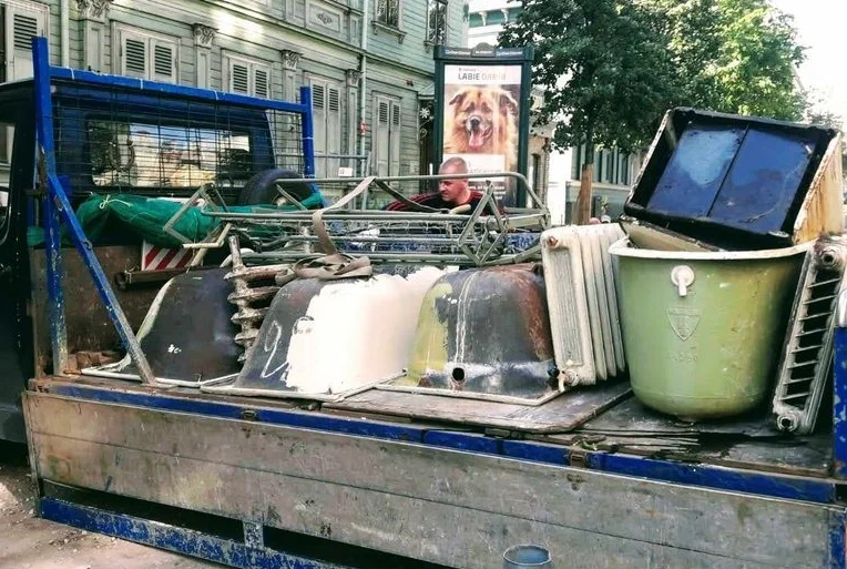 Вывоз старой сантехники в Пензе от ПроМусор-Пнз: быстро, недорого от 565 руб., утилизация и грузчики