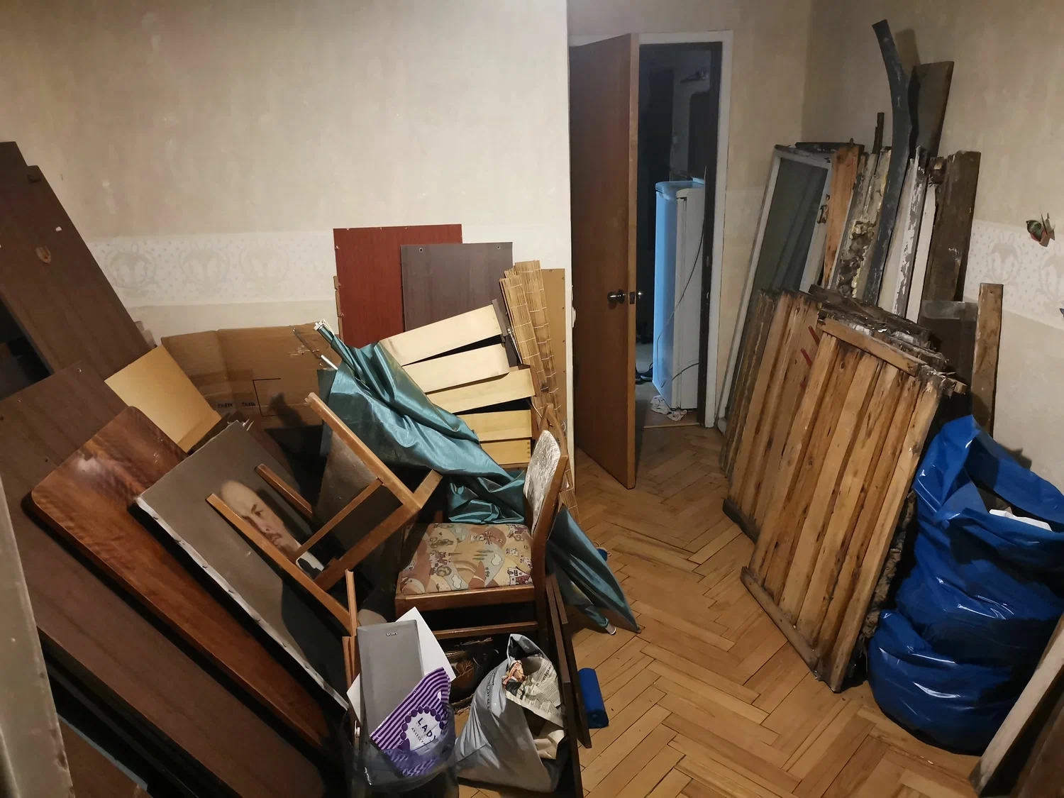 Демонтаж мебели с вывозом и утилизацией в Пензе в октябре